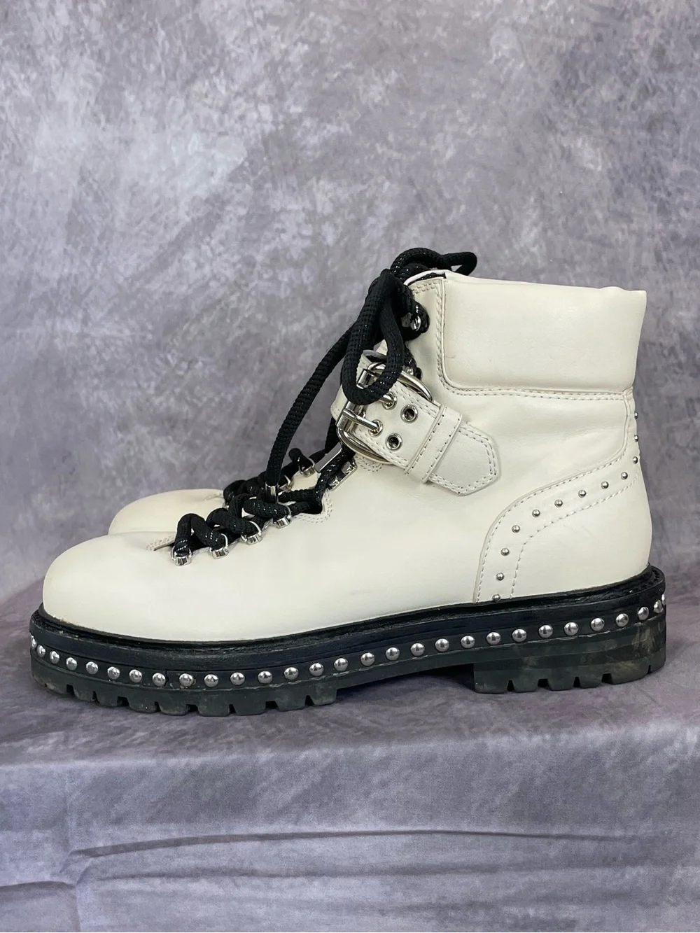 Lola Cruz Patent Leather Off White/ Ivory  Moto Ankle Boots Size 38 US 7.5-8